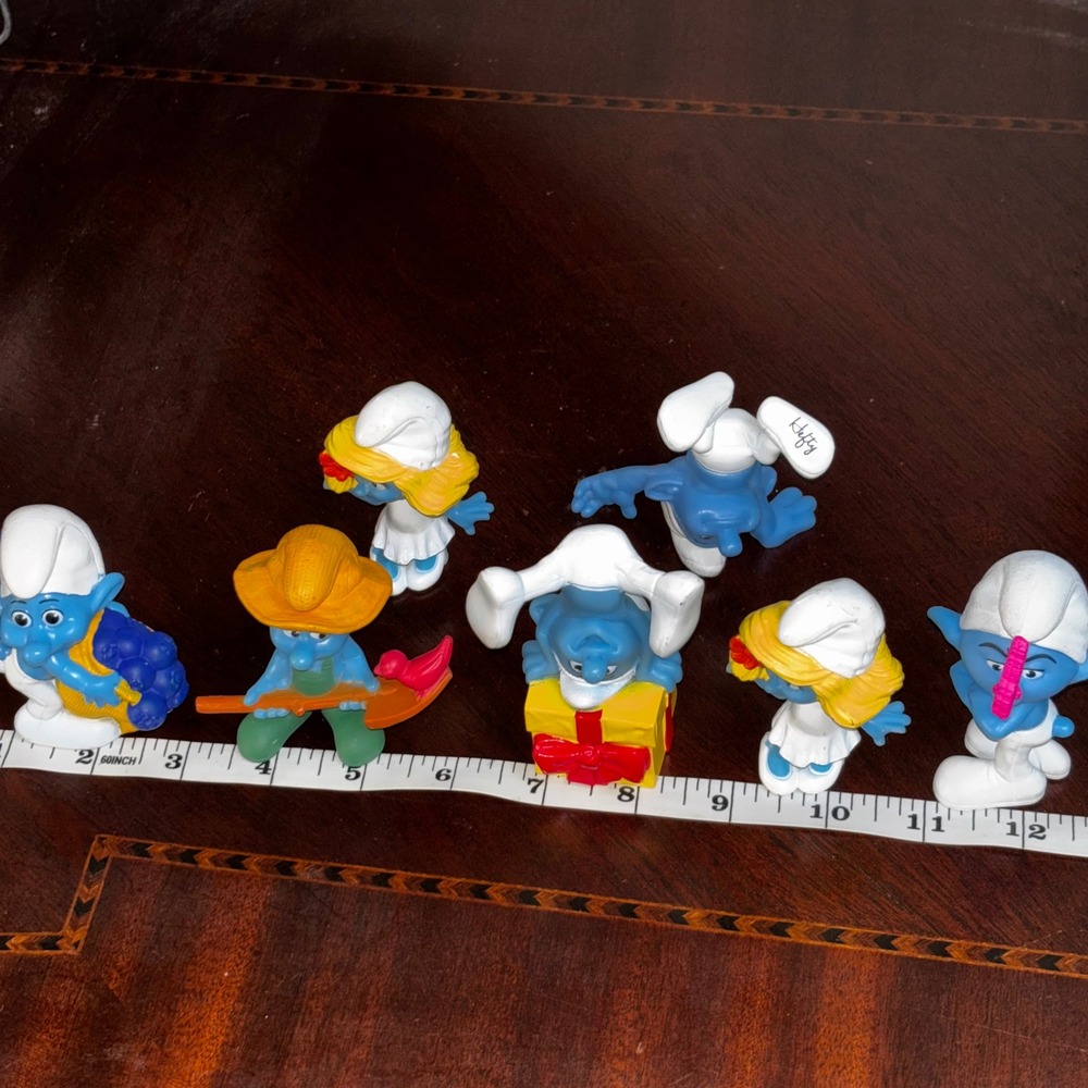 Vintage Smurfs PVC Figures Lot of 7 Smurfette Hefty Greedy Jokey Toy Collectible - Picture 13 of 13